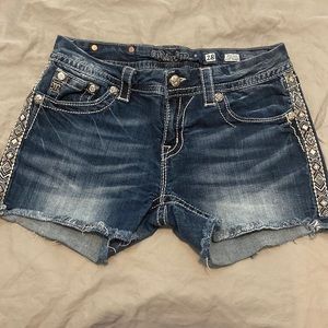 Women’s miss me jean short